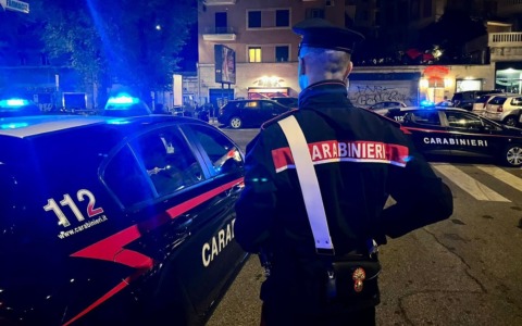 Spray urticante in un Lidl di Modena, sei clienti intossicati