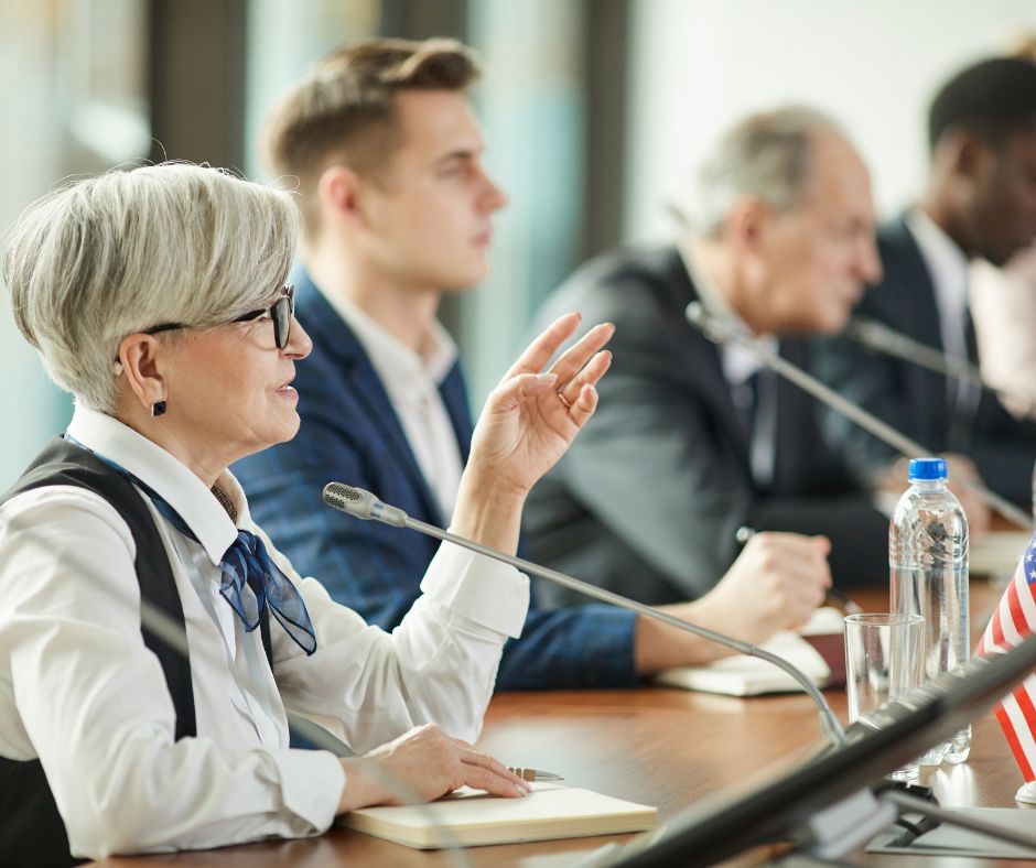 Comune contro il convegno sull’aggressività femminile