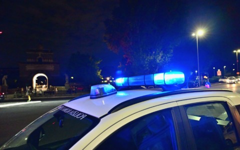 Controlli sui seggiolini e cinture per la sicurezza dei bambini