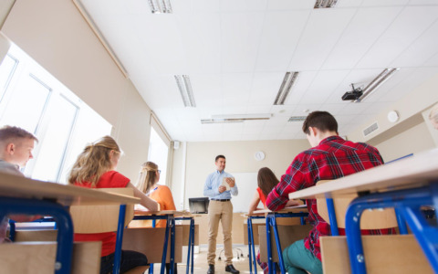 Una rete tra scuola e welfare per i giovani fragili a Modena