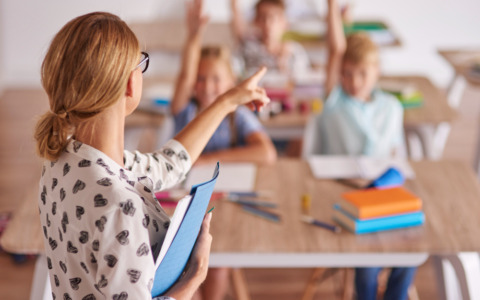 Scuola, 2.015 precari e 1.304 incarichi sul sostegno